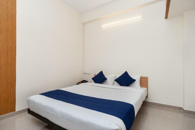 Silverkey Executive Stays 26881 Srm University Chennai